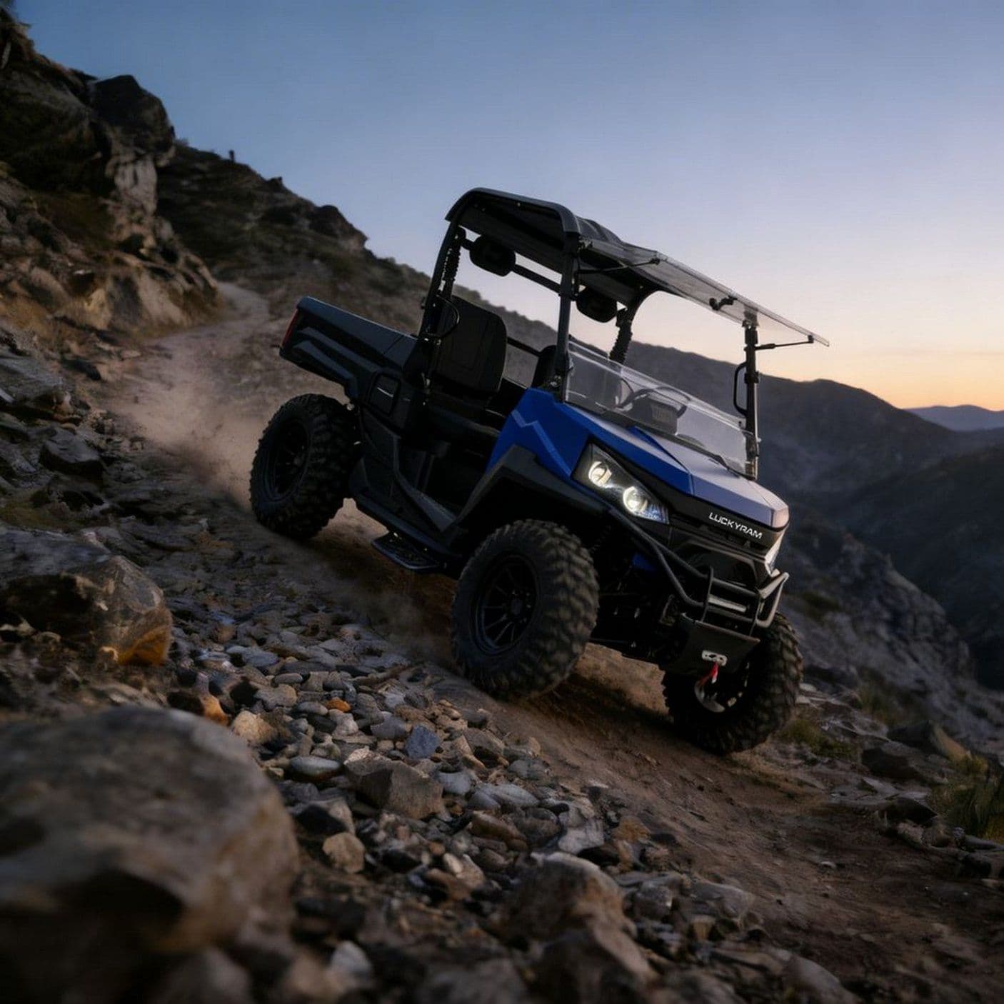 4WD UTV για κυνήγι 20KW Μέγιστη Ισχύς 400mm Wading 350kg Φορτίο